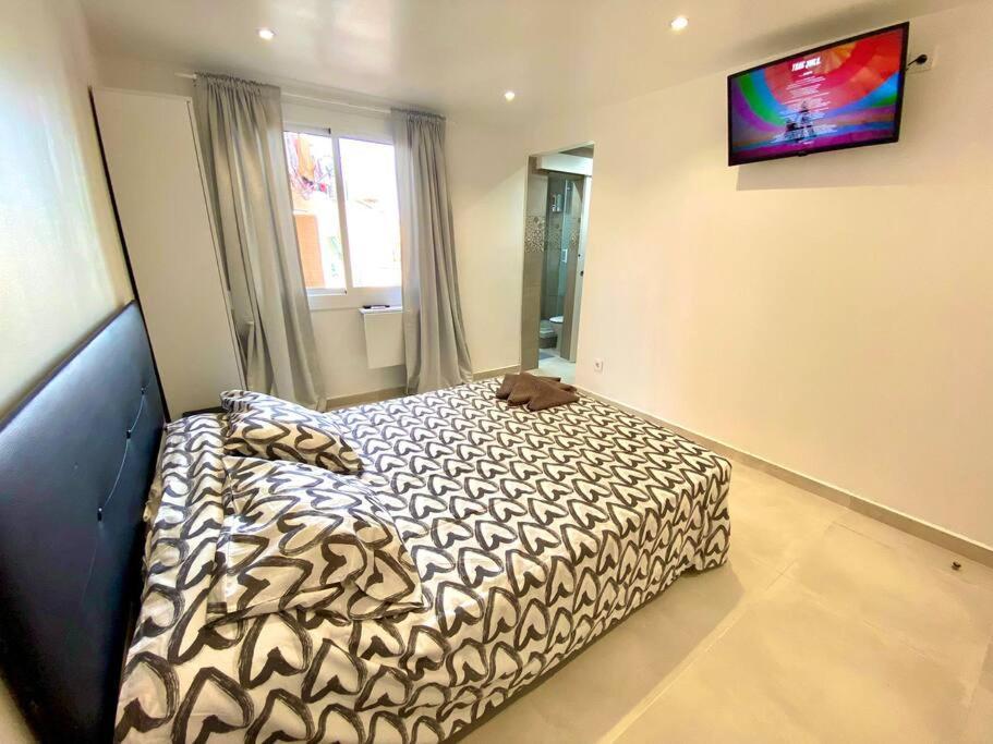 Apartamentos Con Bano Privado Frente Al Metro L5 Barcelona-Hospitalet L'Hospitalet de Llobregat Eksteriør billede